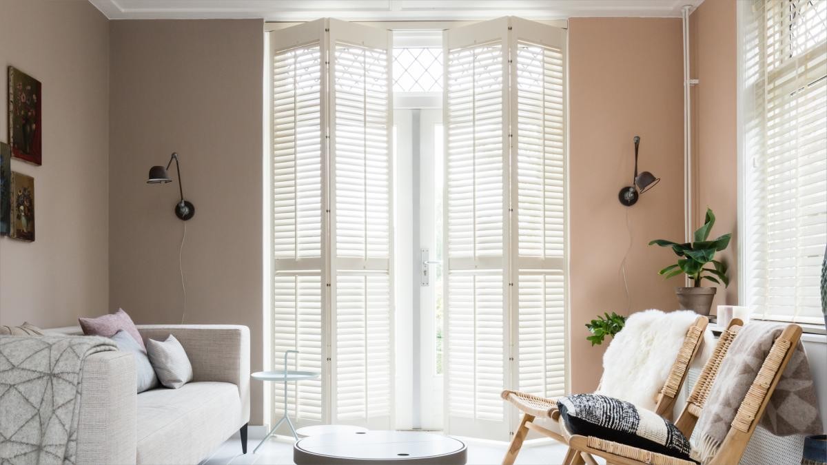 Buyers’ Guide for Choosing the Right Plantation Shutters