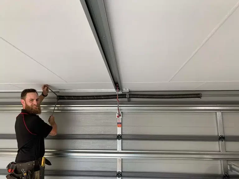 minneapolis garage doors